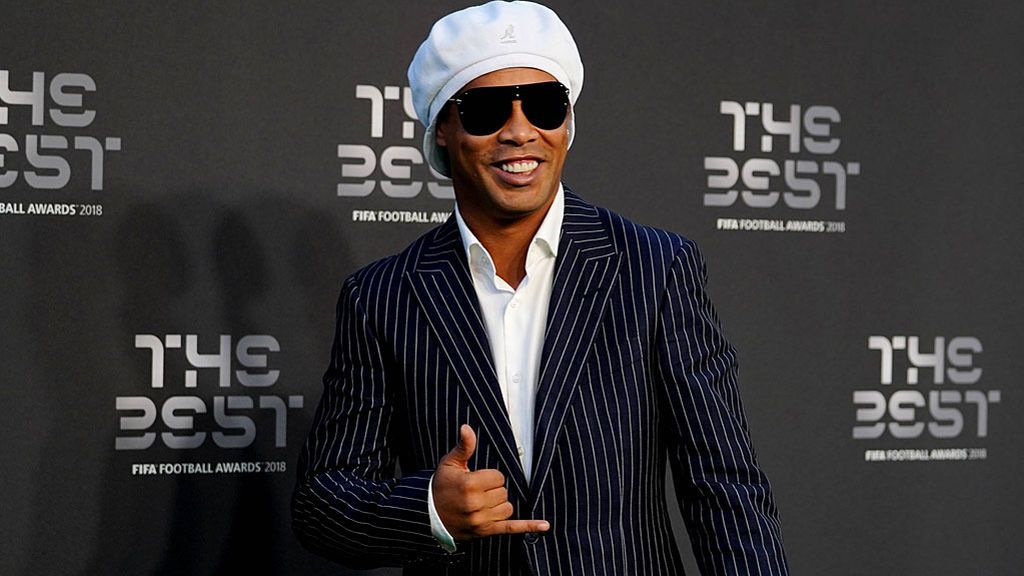 El ‘aquí estoy’ de Ronaldinho a la justicia brasileña por su paradero desconocido El ‘aquí estoy’ de Ronaldinho a la justicia brasileña por su paradero desconocido