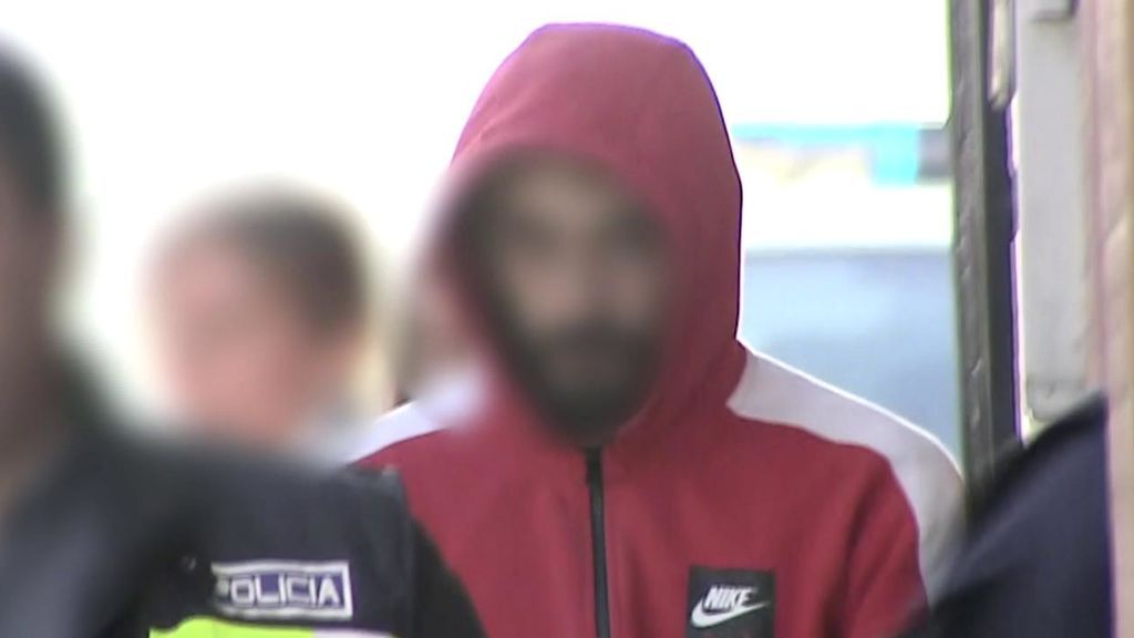 Vecina del 'caramelito': "Es un diablo, siempre ha estado  loco y es un niñato"