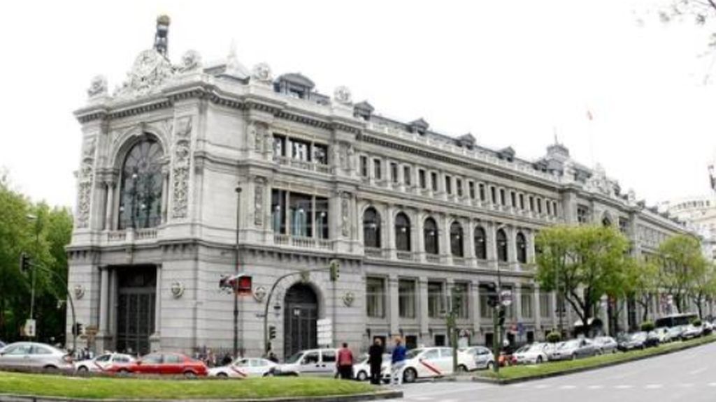 Lo que faltaba: el Banco de España advierte que los bancos deberán reforzar capital Lo que faltaba: el Banco de España advierte que los bancos deberán reforzar capital