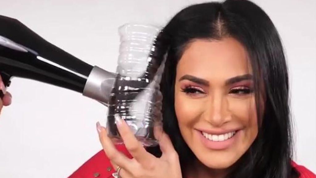 Moldeador con botella de plástico y otros trucos 'beauty' e Instagram que funcionan