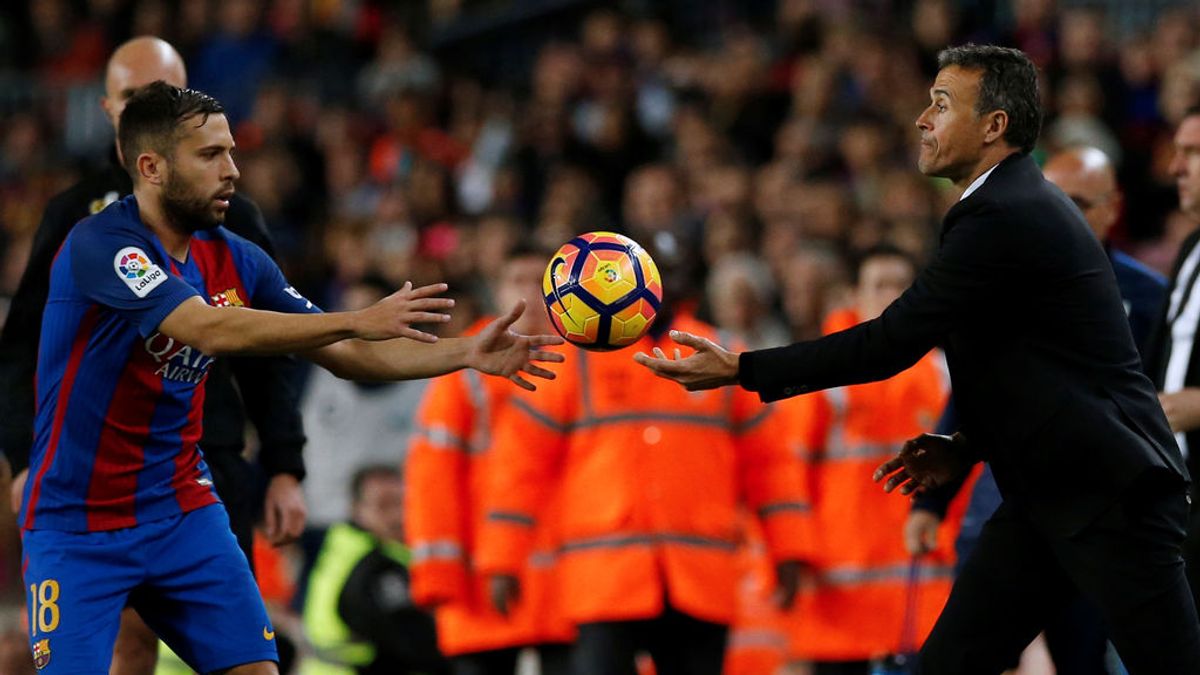 Luis Enrique: “Ya dije que no tenía problemas con ningún jugador y nadie conoce a Jordi Alba mejor que nosotros” Luis Enrique: “Ya dije que no tenía problemas con ningún jugador y nadie conoce a Jordi Alba mejor que nosotros”