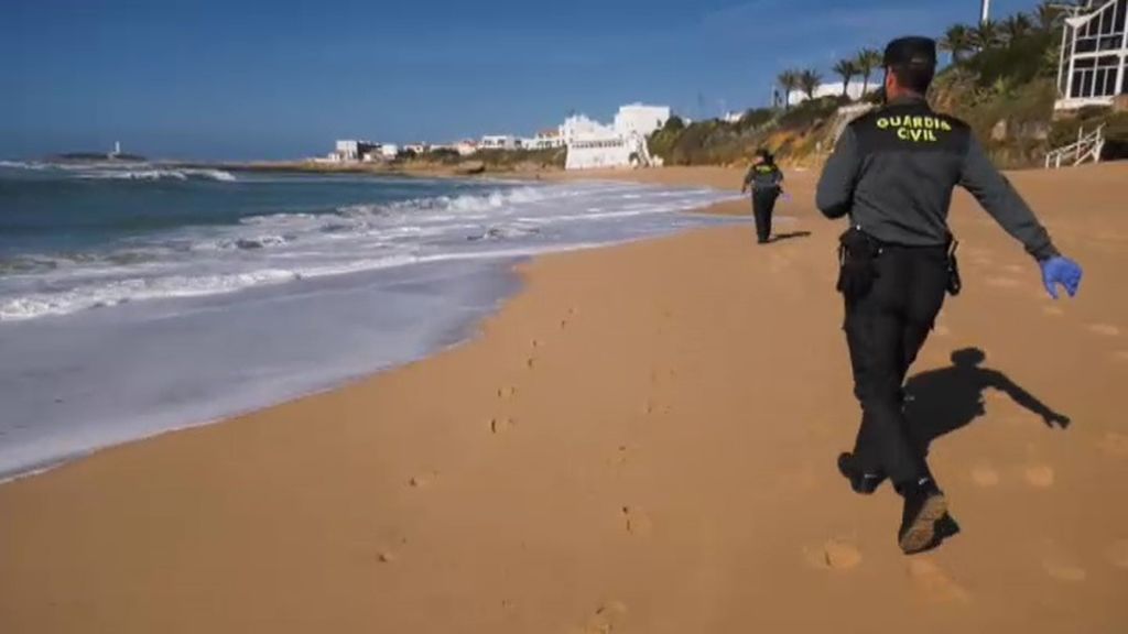 Dos nuevos cadáveres, rescatados en las playas de Cadiz