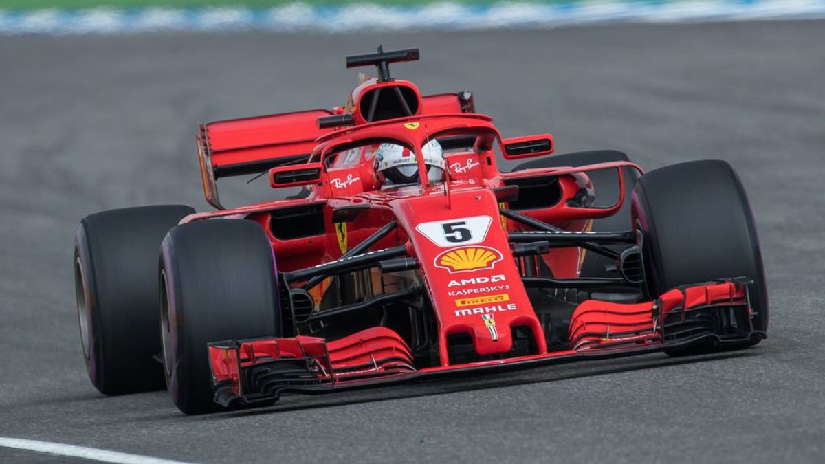 Vettel protagoniza el momento más divertido del año en la F1 en una conversación con sus mecánicos Vettel protagoniza el momento más divertido del año en la F1 en una conversación con sus mecánicos