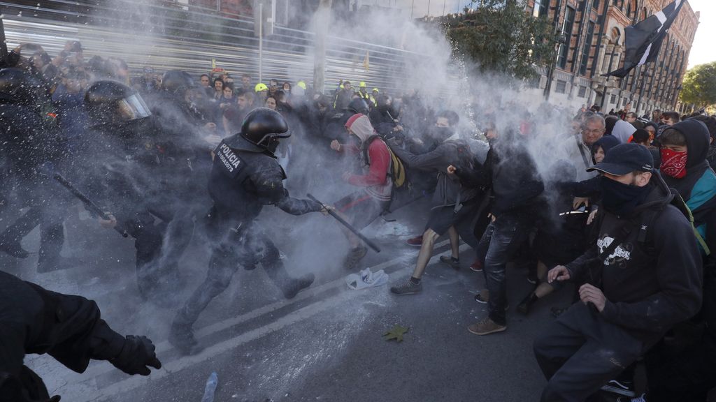 Los CDR se concentran contra una manifestación de Jusapol