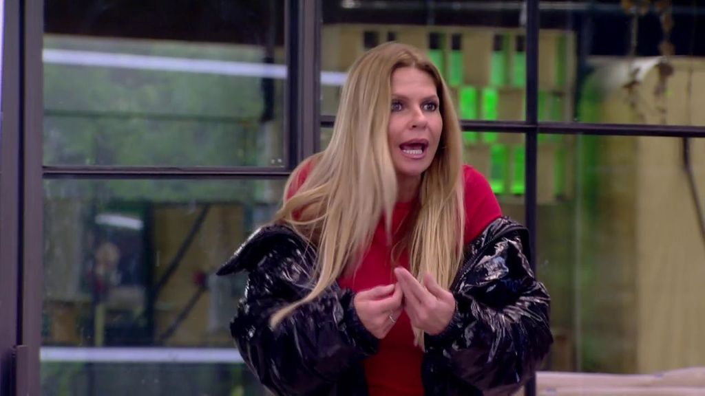 La prueba de los adjetivos termina con un monumental mosqueo de Makoke