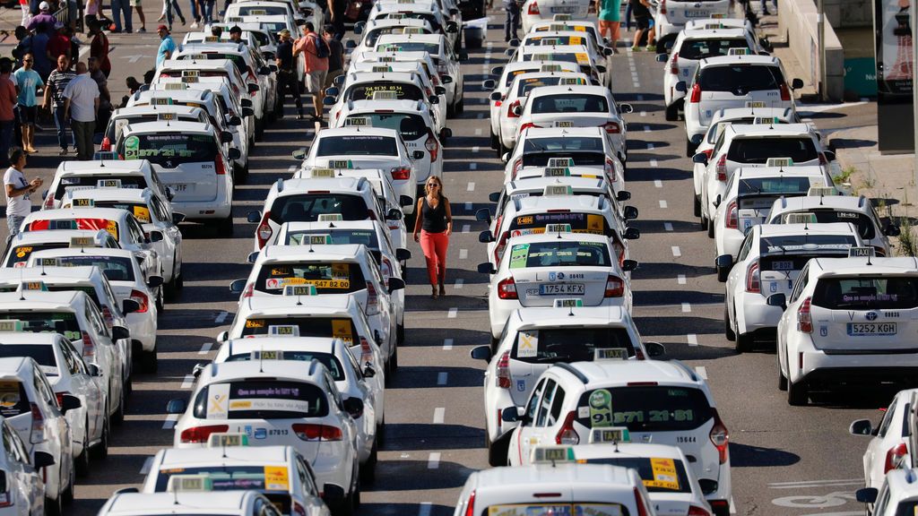 Fijan una nueva manifestación de taxistas para el próximo 26 de noviembre