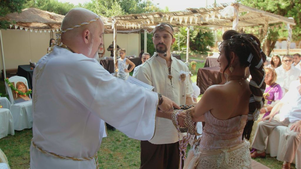 Boda celta-medieval de Fátima y Carlos en 'Cuatro weddings'.