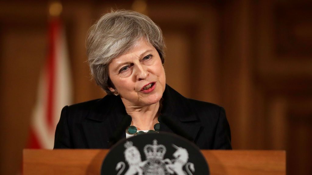 El Brexit en Reino Unido:  Theresa May  se enfrenta a  una difícil semana, entre Bruselas y la moción de censura