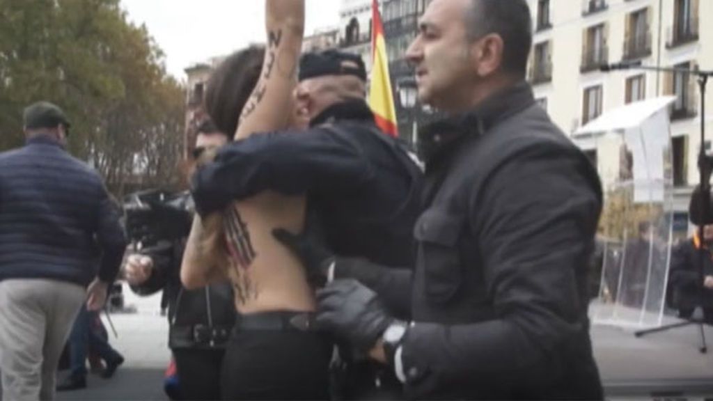 El presidente de Falange, Manuel Andrino, pudo agredir sexualmente a una activista de FEMEN