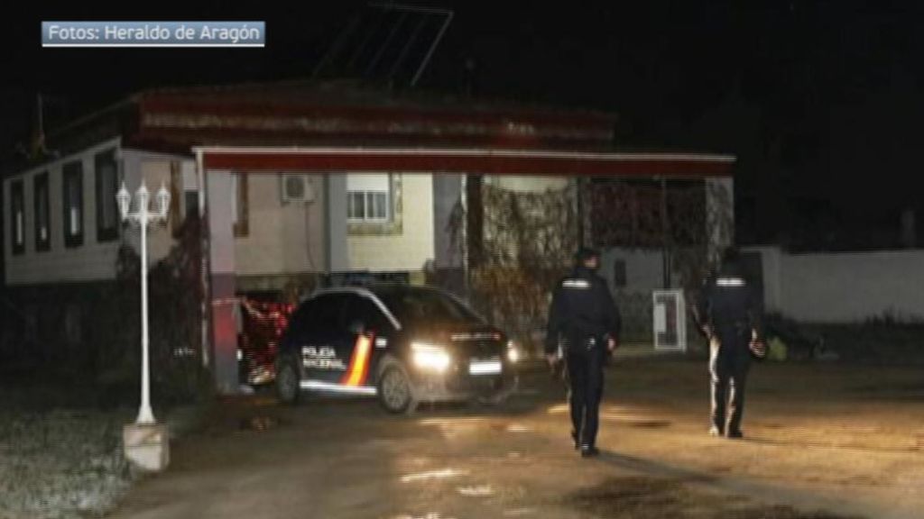 Buscan a los dos autores del crimen de una mujer en la puerta de su casa en Zaragoza