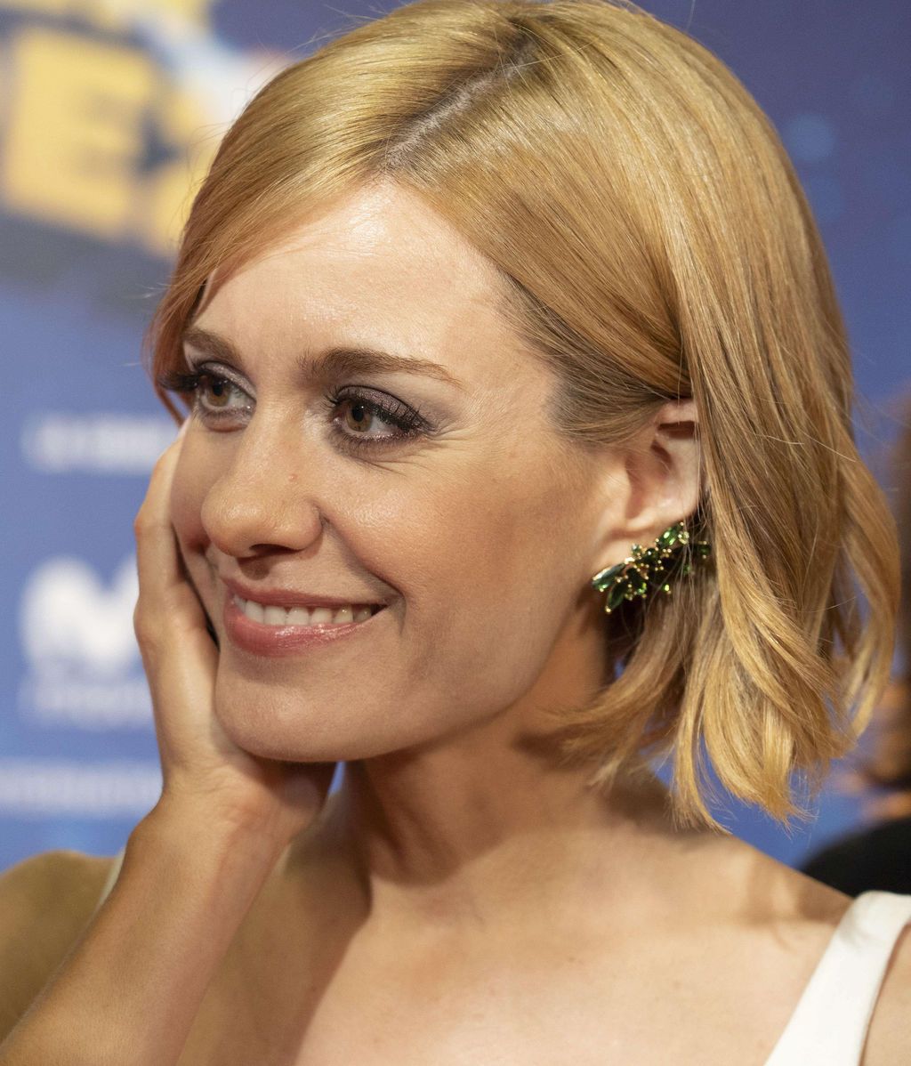 Alexandra Jiménez visiblemente emocionada en el estreno