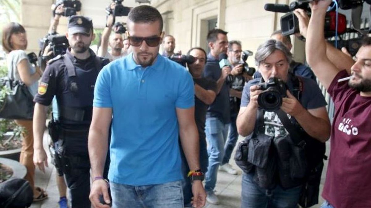 Boza, de La Manada, condenado por delito leve de hurto de unas gafas de sol