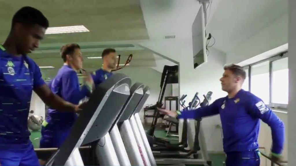 Esto es lo que pasa cuando Joaquín toma las riendas del entrenamiento del Betis