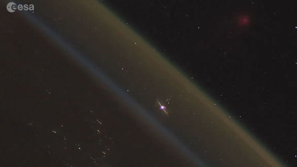 Así se ve una nave espacial desde la Estación Espacial Internacional