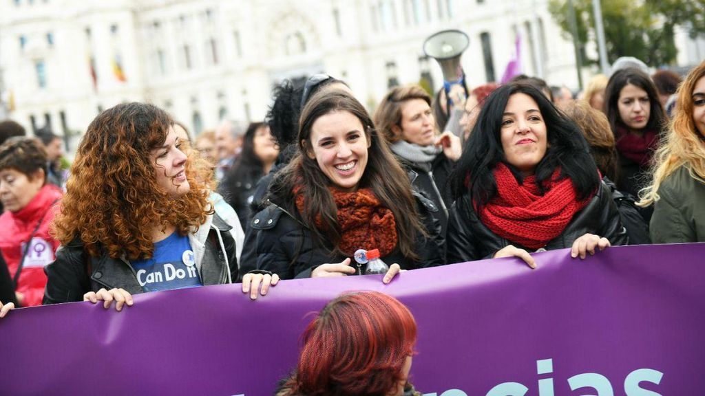 Irene Montero reaparece en público por primera vez desde que dio a luz