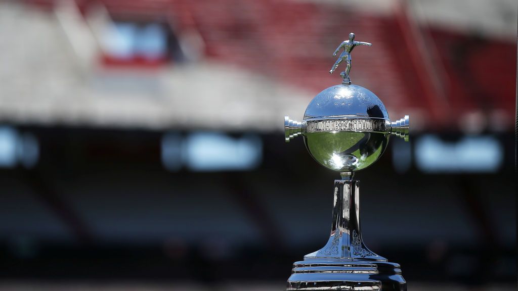 Boca pide a la CONMEBOL que la final no se juegue y que descalifique a River Plate Boca pide a la CONMEBOL que la final no se juegue y que descalifique a River Plate