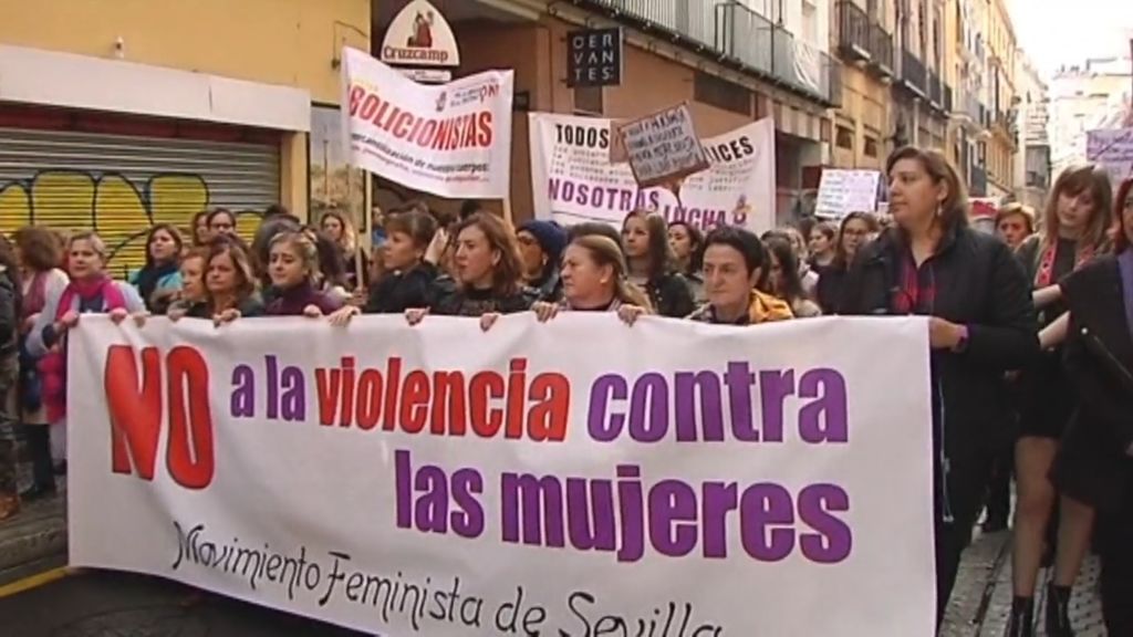 "No tenemos miedo", al unísono en varias ciudades españolas contra la violencia de género
