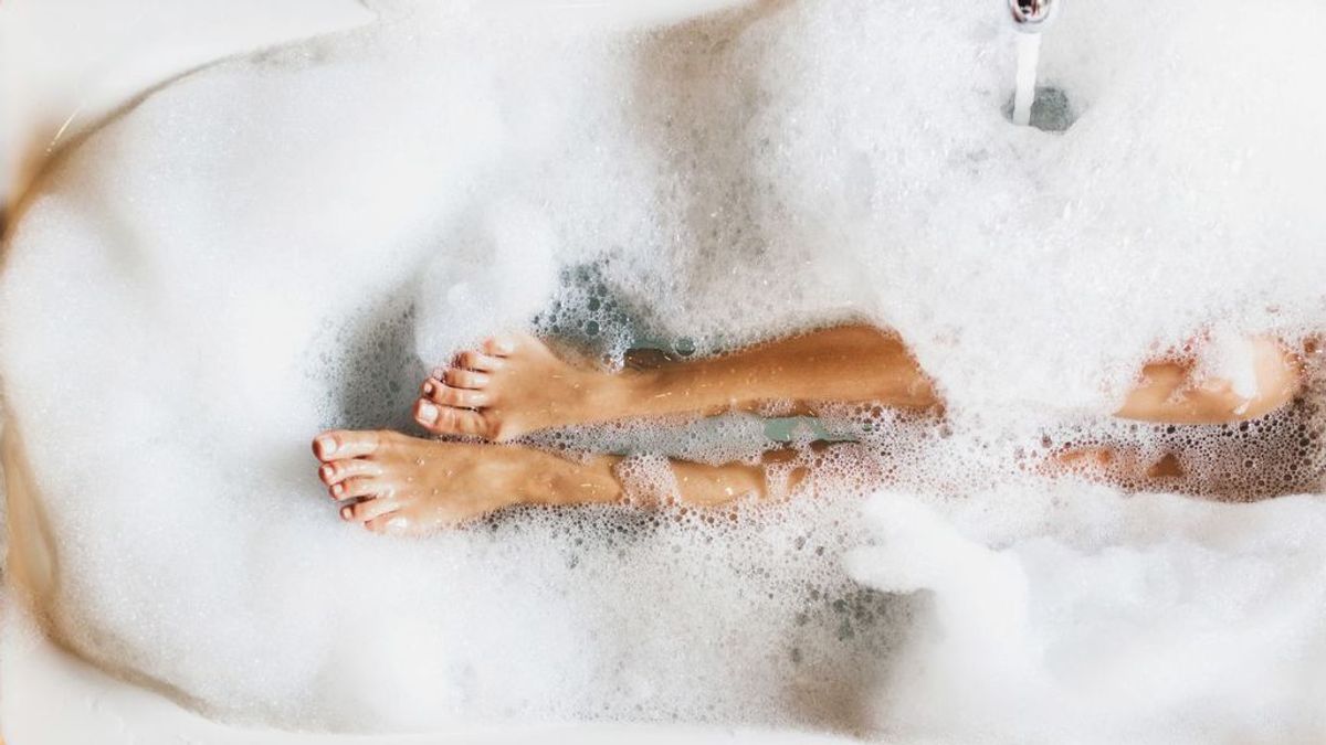 Relajar, facilitar la depilación… los múltiples beneficios de una ducha templada
