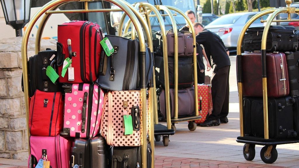 bellman-luggage-cart-104031_960_720