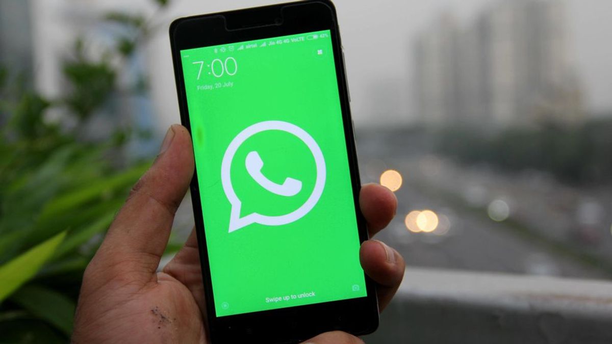 Municipio colombiano prohíbe  WhatsApp e impone un toque de queda por los "espíritus malignos"