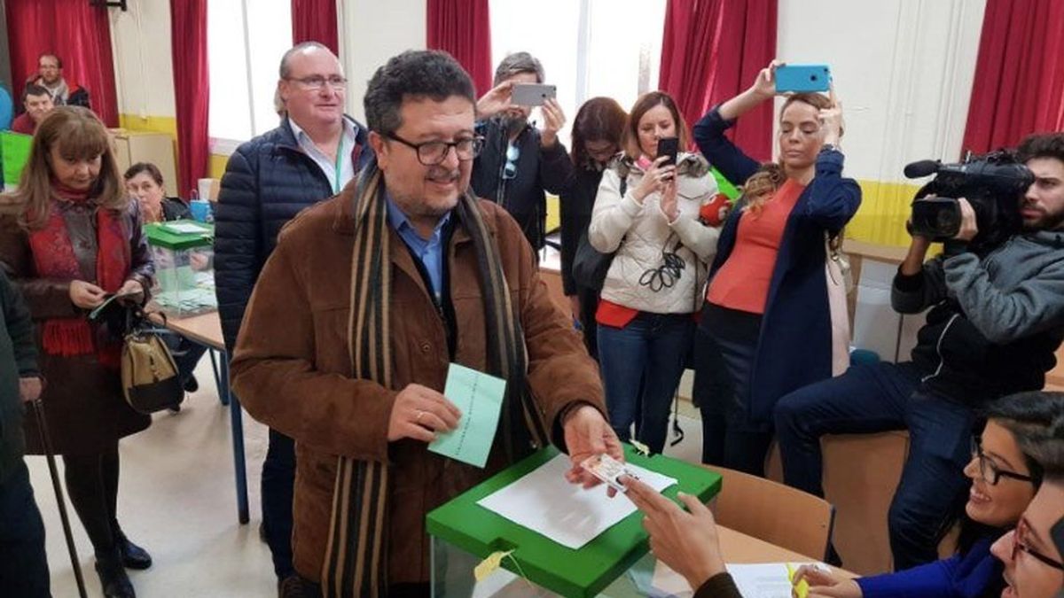 Terremoto Vox en Andalucía: rompe las encuestas y provoca un giro a la derecha