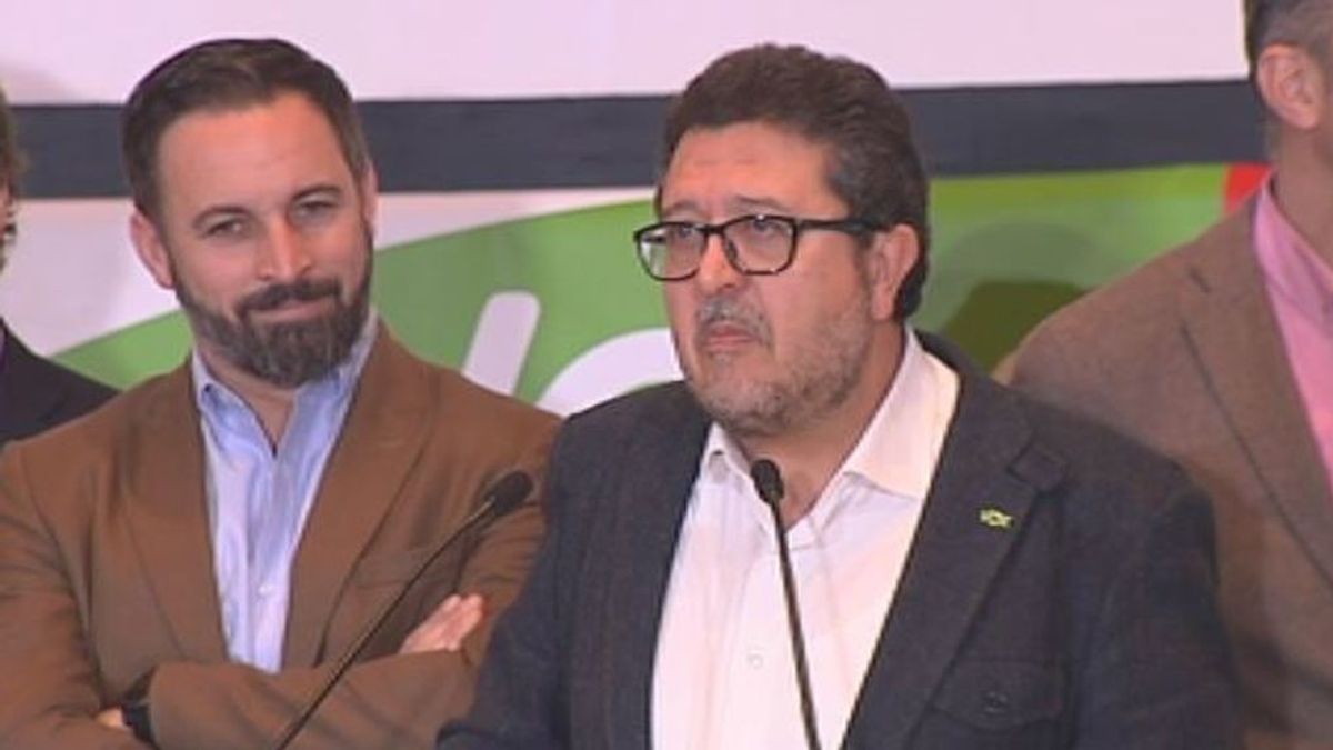Francisco Serrano: “Vamos a acabar con la corrupción y el clientelismo que representa el PSOE”