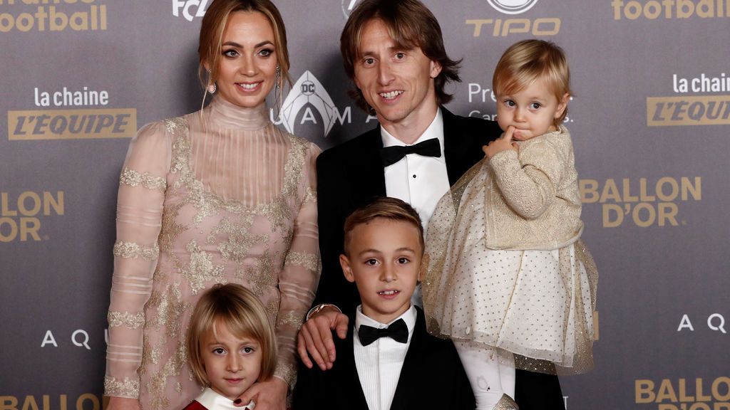 La foto de familia de Luka Modric en el Balón de Oro 2018 La foto de familia de Luka Modric en el Balón de Oro 2018