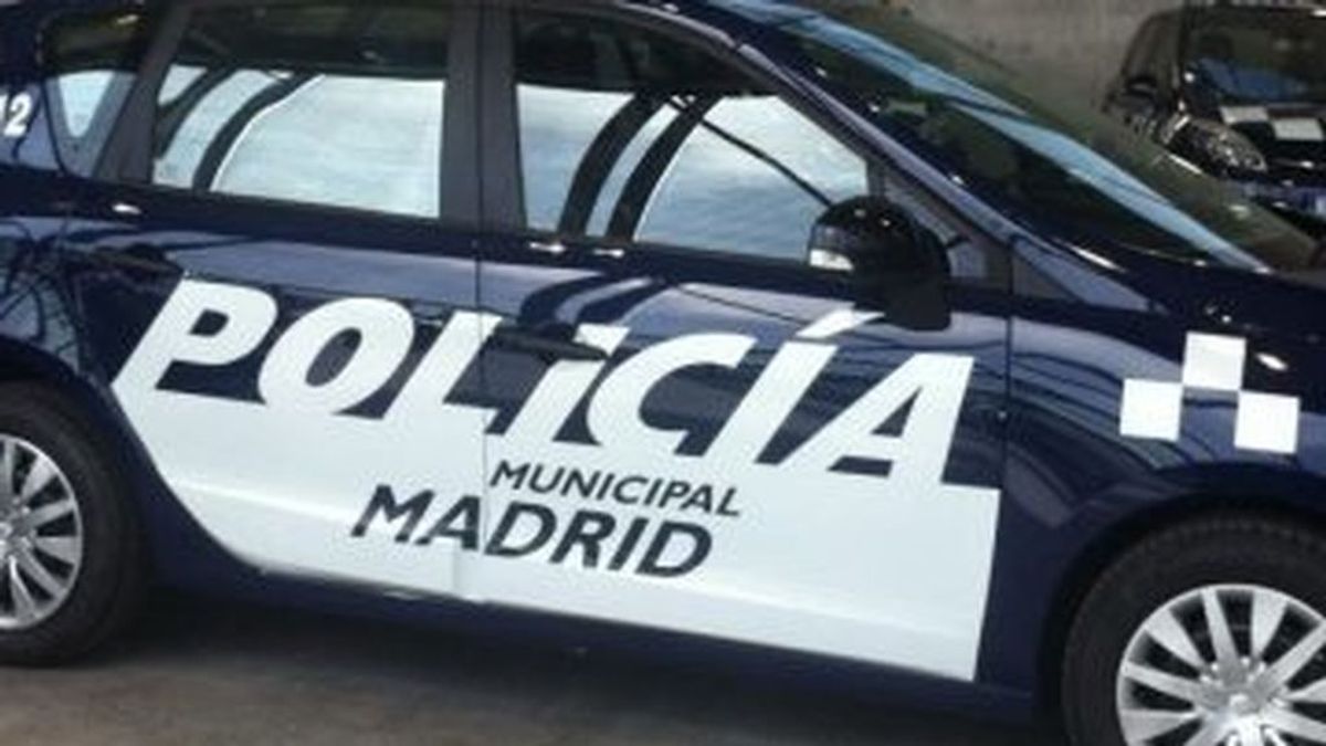 Detienen a un joven que escala una vivienda para agredir presuntamente a su pareja en Madrid