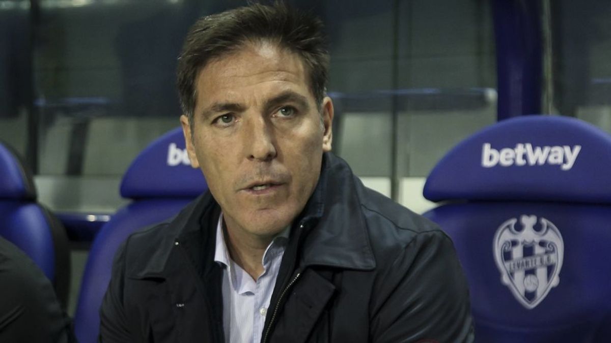El Athletic Club destituye a Berizzo tras perder ante el Levante y dejar al equipo en descenso El Athletic Club destituye a Berizzo tras perder ante el Levante y dejar al equipo en descenso
