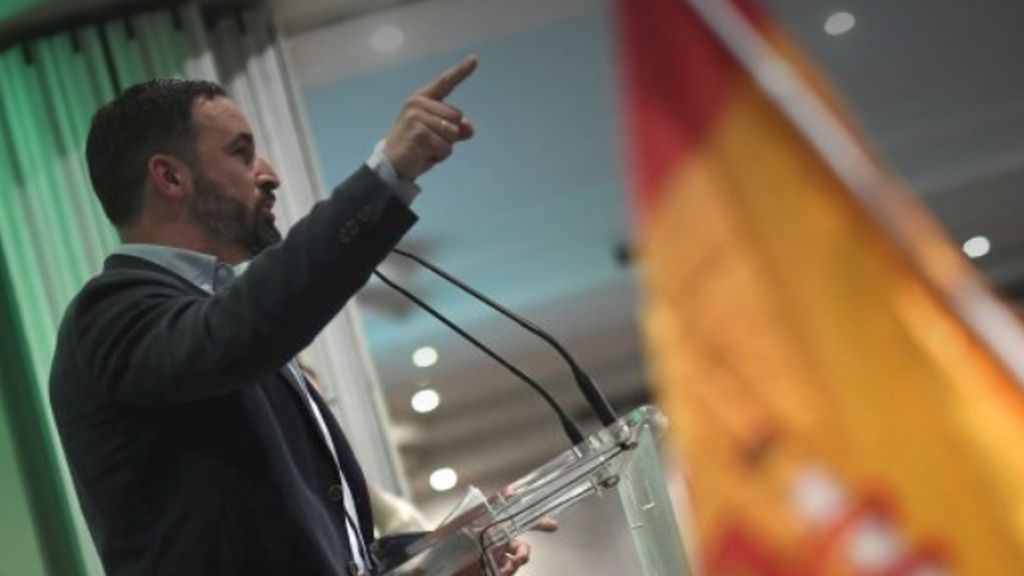 Abascal expone sus condiciones y su programa en Andalucía