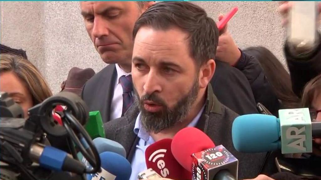 Abascal se querella contra Torra y pide su ingreso inmediato en prisión
