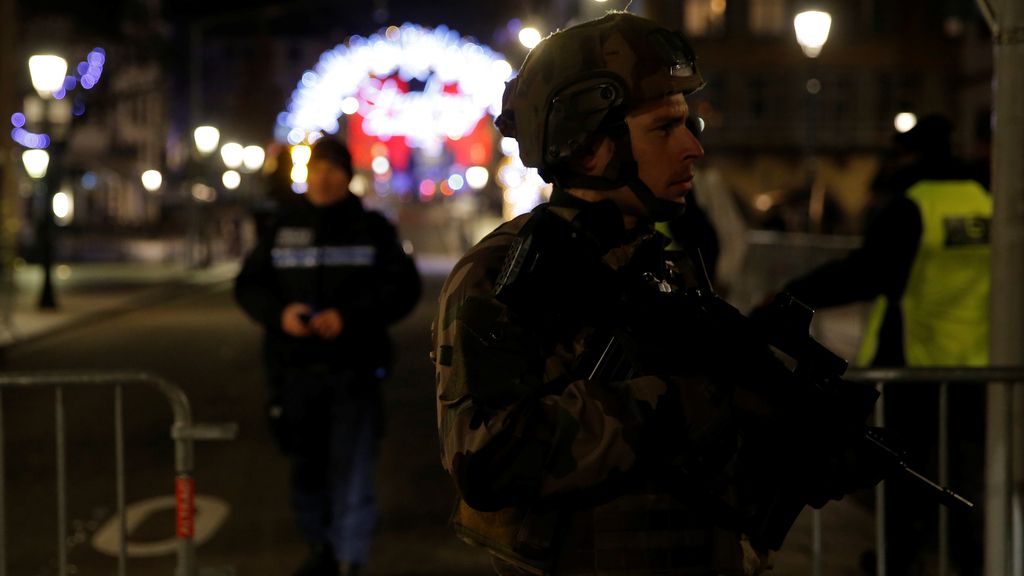Las imágenes más impactantes del tiroteo en un mercadillo navideño de Estrasburgo