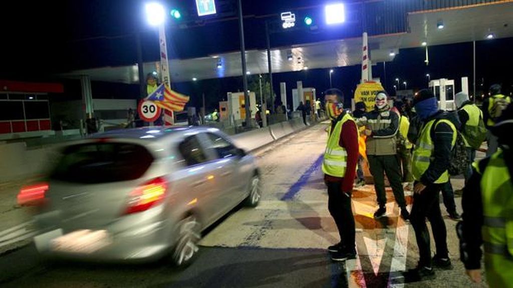 La Fiscalía investiga a los Mossos al no impedir los cortes en autopistas de los CDR