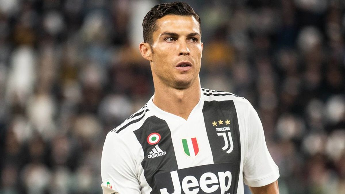 ¿Está obsesionado Cristiano Ronaldo con el Real Madrid? ¡Vota ya! ¿Está obsesionado Cristiano Ronaldo con el Real Madrid? ¡Vota ya!