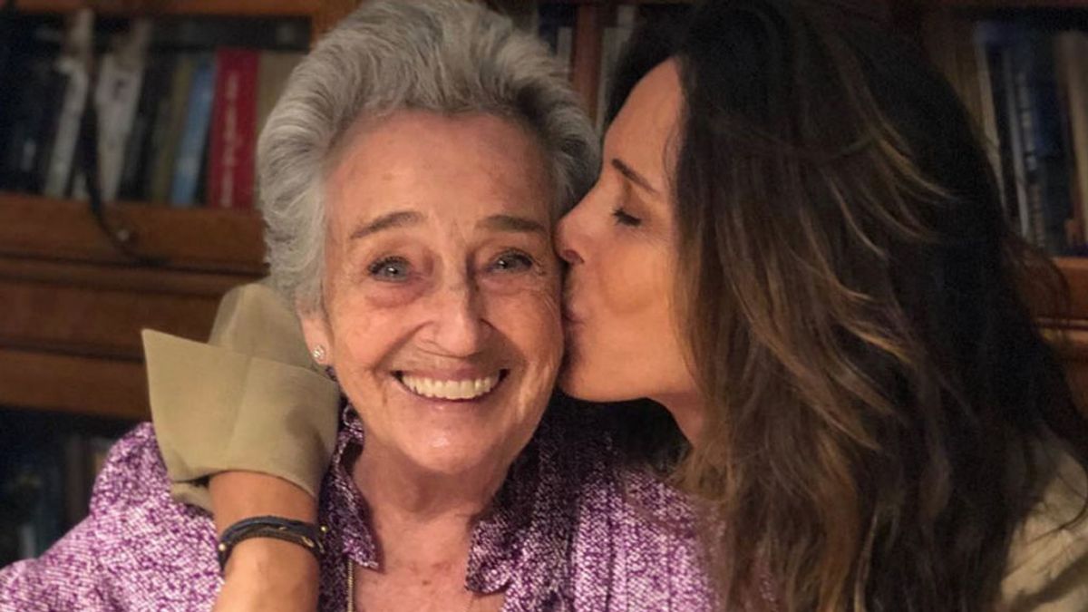 Lydia Bosch, emocionada, desvela la edad de su madre el día de su cumple