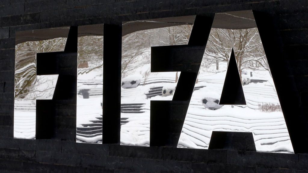 La FIFA suspende al presidente de la Federación Afgana por las denuncias de abuso a integrantes de la selección femenina La FIFA suspende al presidente de la Federación Afgana por las denuncias de abuso a integrantes de la selección femenina