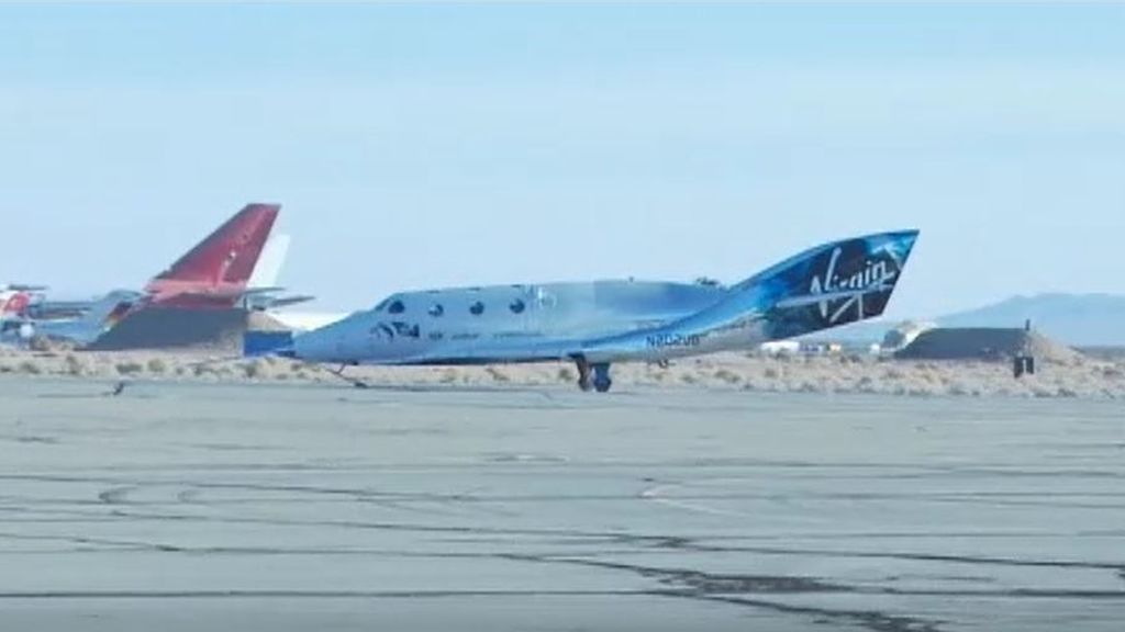 Virgin Galactic, la aeorolínea que ha llevado uno de sus aviones al espacio con éxito