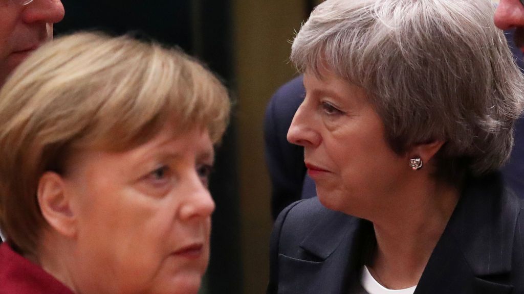 Brexit: La primera ministra británica se va del Consejo Europeo con las manos vacías