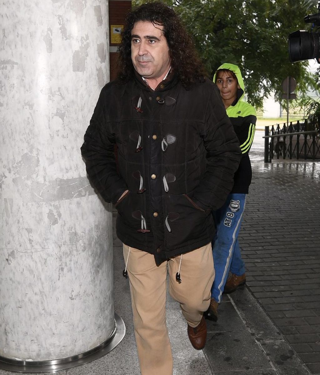 El cantante estaba hospitalizado en la Clínica de Fátima de Sevilla por una operación de cadera