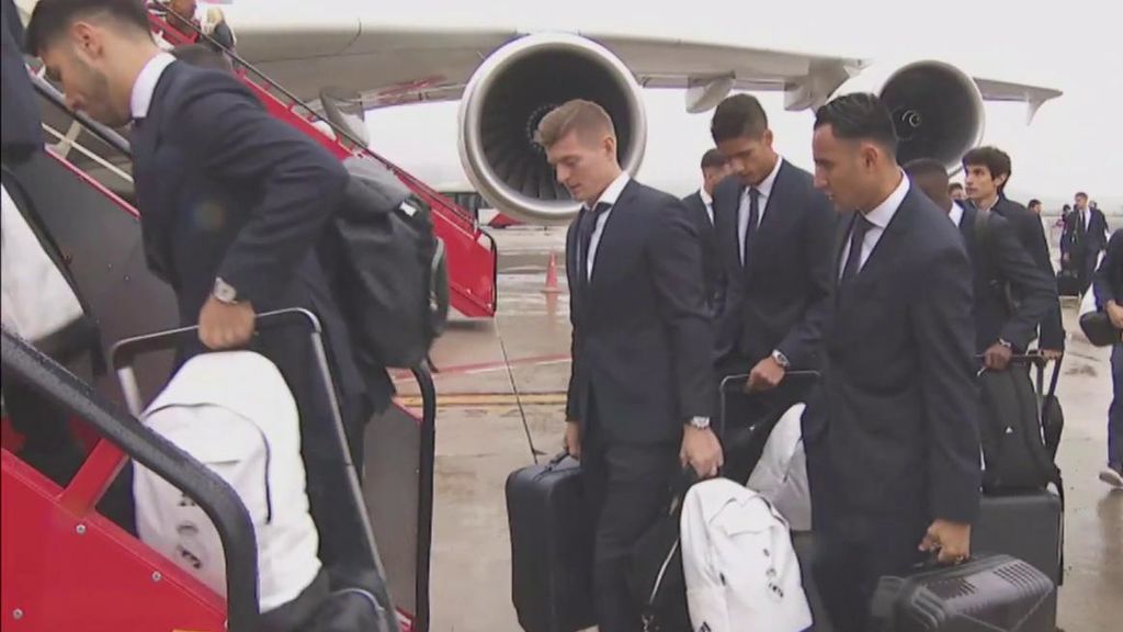 El Real Madrid ya está en Abu Dhabi, donde buscará un título que revitalice al equipo