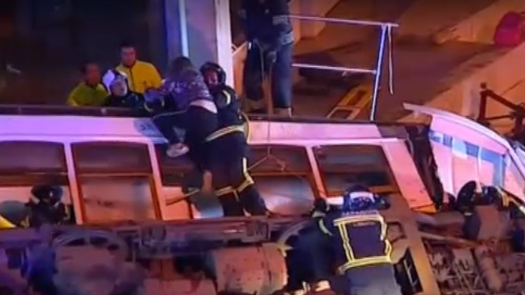 El descarrilamiento de un tranvía deja 28 heridos en Lisboa