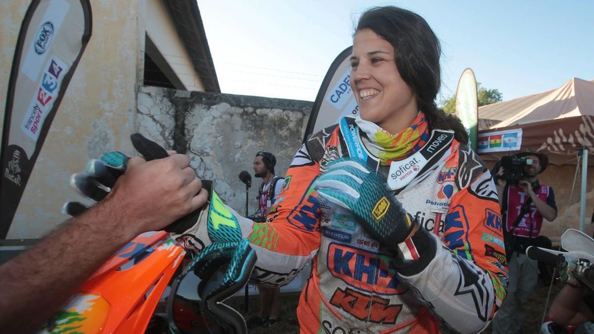 Laia Sanz correrá el Dakar tras superar una doble infección vírica y bacteriana Laia Sanz correrá el Dakar tras superar una doble infección vírica y bacteriana
