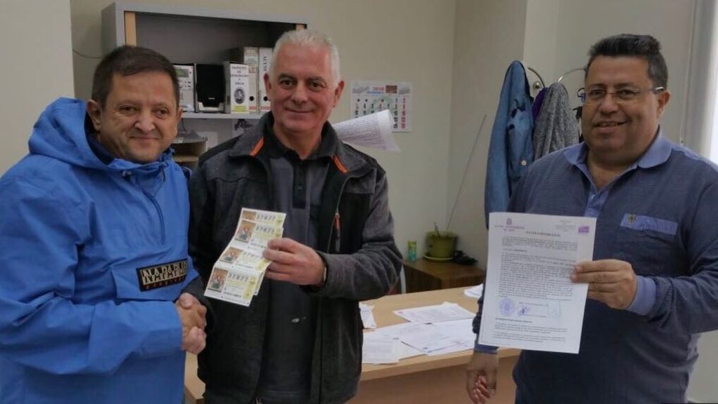 Encuentran los seis décimos de lotería perdidos a su propietario en Jaén Encuentran los seis décimos de lotería perdidos a su propietario en Jaén