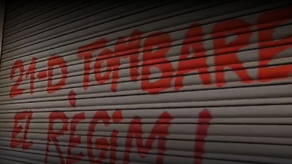 "21D. Tombarem el règim", las pintadas en las sedes de PSC y PP alarman