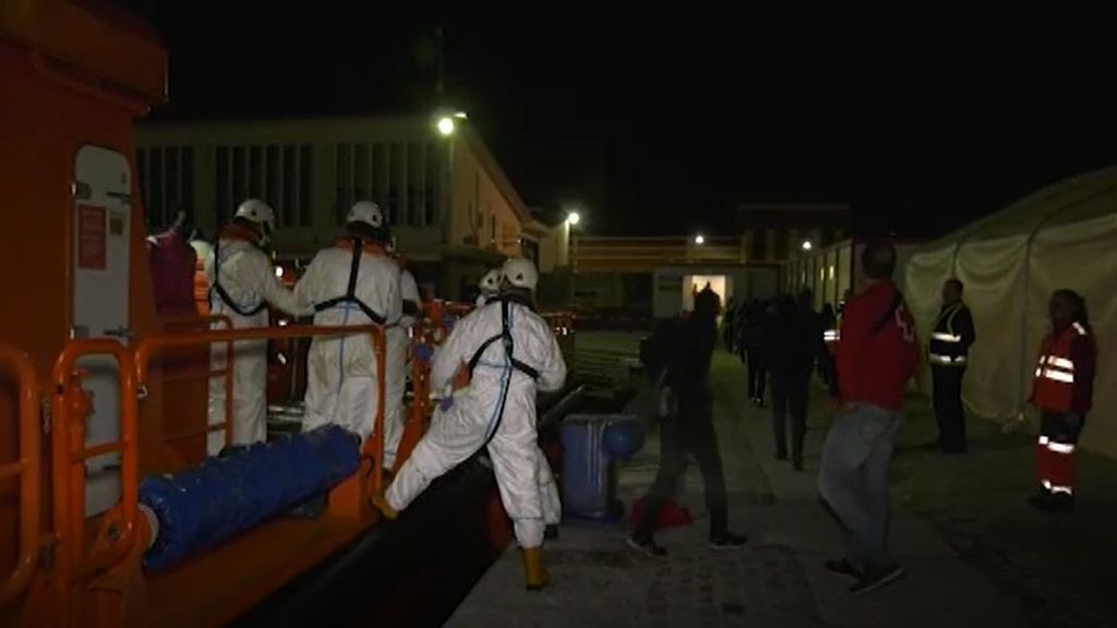 Un fallecido y 104 personas rescatadas en el Mar de Alborán