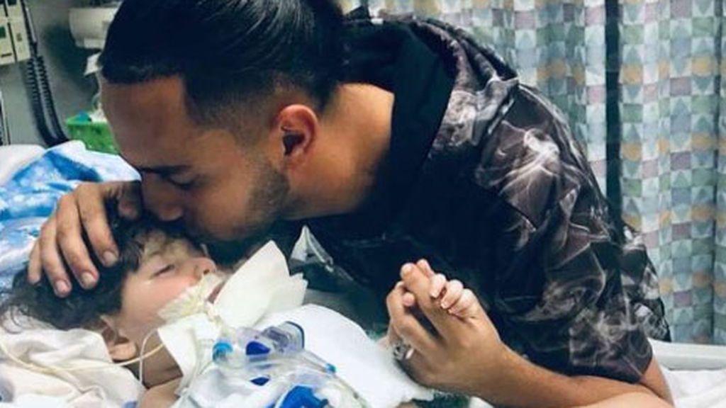 EEUU autoriza a la madre yemení entrar al país para ver a su hijo de dos años gravemente enfermo