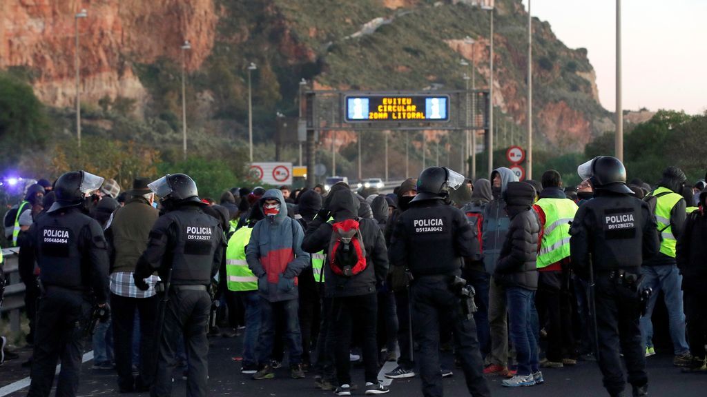 cdr cortes de carreteras en Cataluña