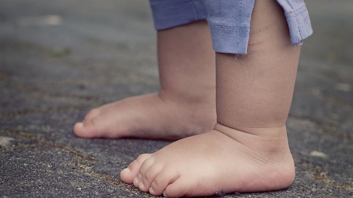 El pie de los niños, en relación con sus diemtes