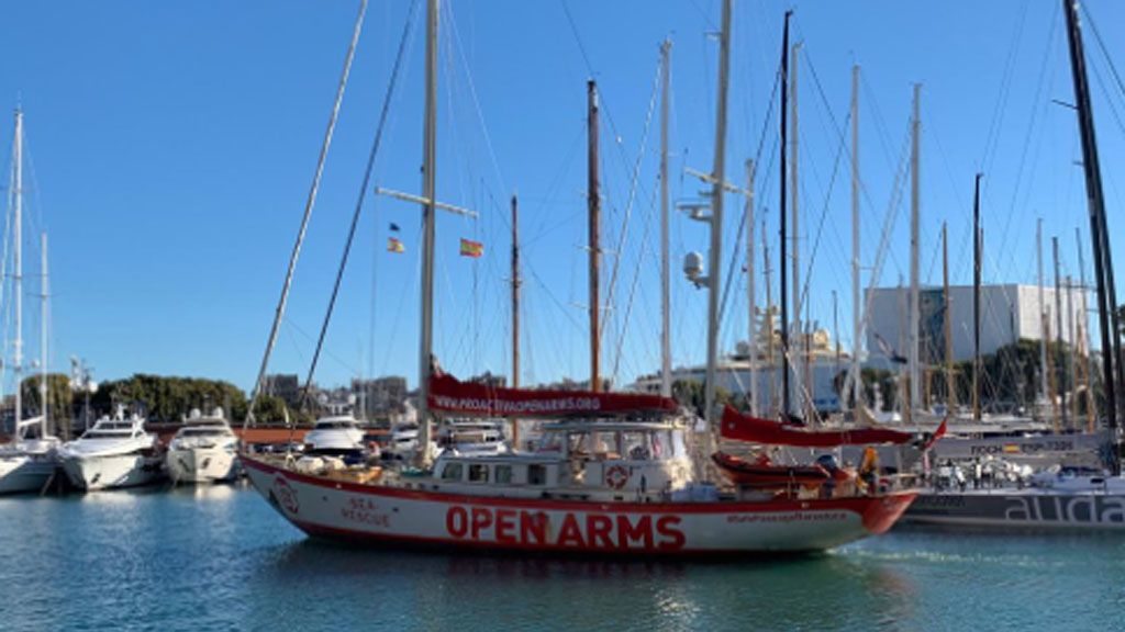 open-arms open-arms