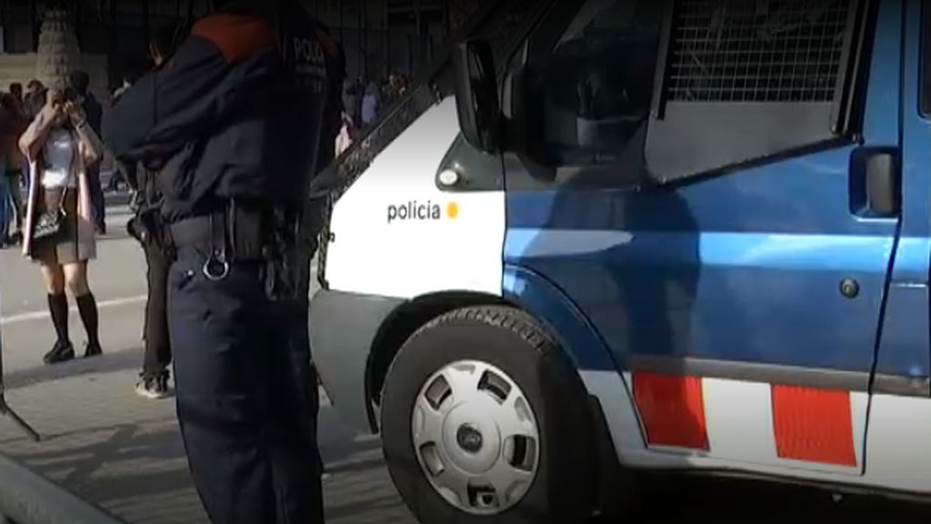 Barcelona mantiene los controles de seguridad ante la amenaza terrorista
